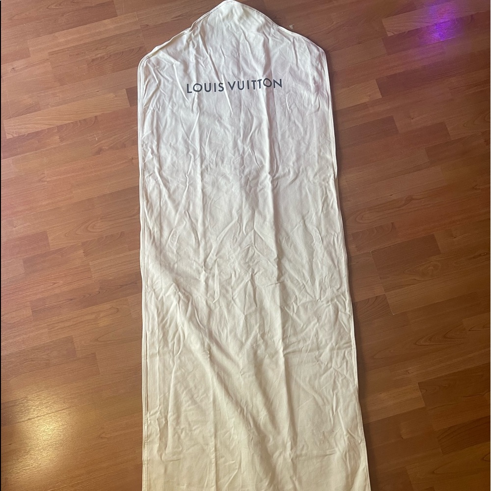 Empty clothes bag